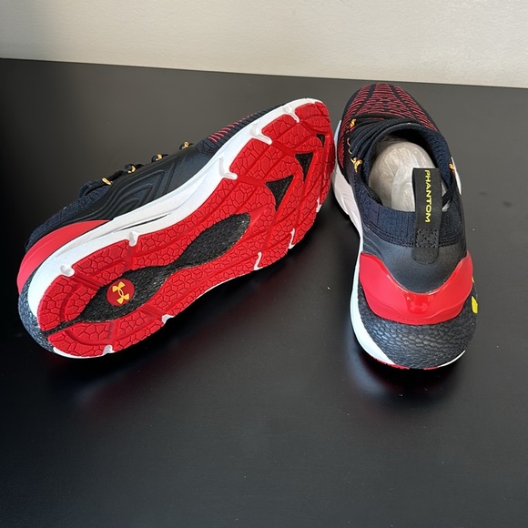 UA PHANTOM sneakers - Picture 4 of 4